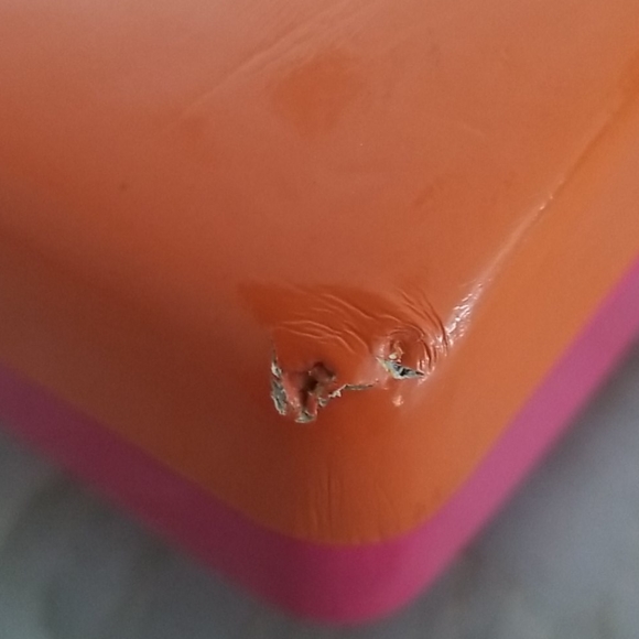 KATE SPADE Hard Sunglasses Case and Cloth - Picture 3 of 5